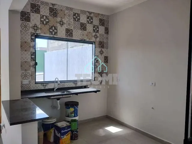 Casa 2 quartos e 2 banheiros, à venda, no bairro Areão em Taubaté