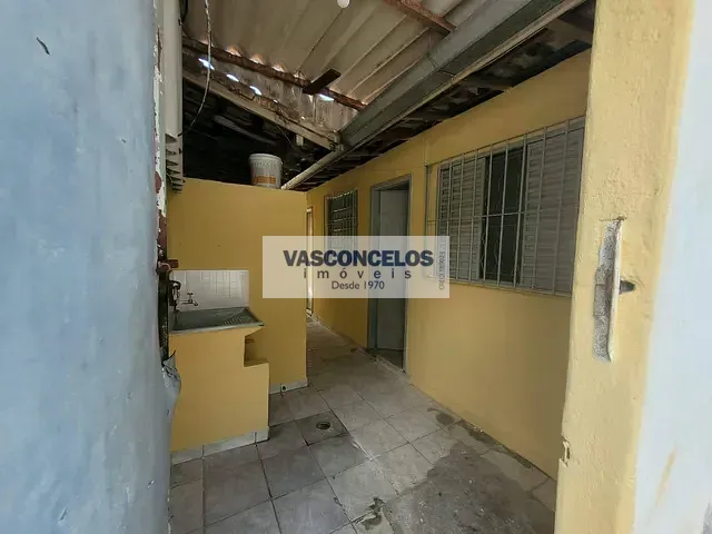 Casa com 60m² 1 quarto e 1 banheiro, para alugar, no bairro Centro em São José dos Campos
