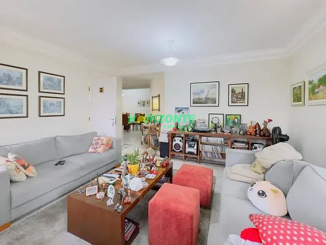 Casa com 240m² 3 quartos e 3 banheiros, à venda, no bairro Urbanova em São José dos Campos
