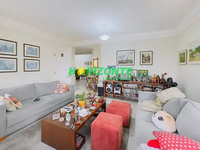 Casa com 240m² 3 quartos e 3 banheiros, à venda, no bairro Urbanova em São José dos Campos