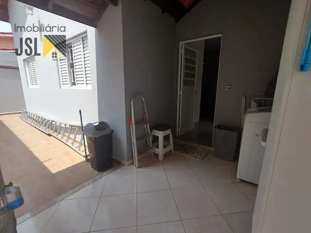 Casa com 237m² 3 quartos e 1 banheiro, à venda, no bairro Borda da Mata em Caçapava