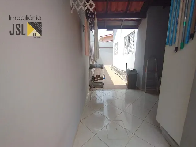 Casa com 237m² 3 quartos e 1 banheiro, à venda, no bairro Borda da Mata em Caçapava