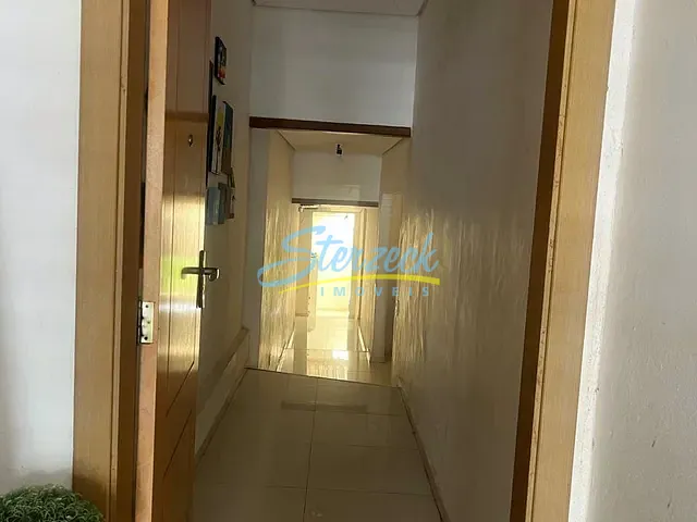 Casa à venda, no bairro Centro em Vinhedo