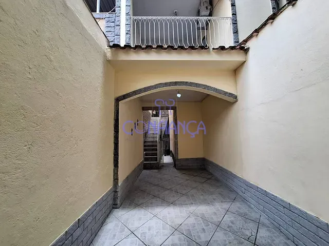 Casa 3 quartos e 2 banheiros, para alugar, no bairro Campo Grande em Rio de Janeiro