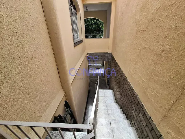 Casa 3 quartos e 2 banheiros, para alugar, no bairro Campo Grande em Rio de Janeiro