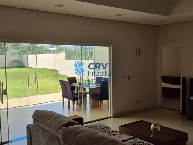 Casa com 800m² 4 quartos e 6 banheiros, à venda, no bairro Cond Villagio Do Engenho em Cambé