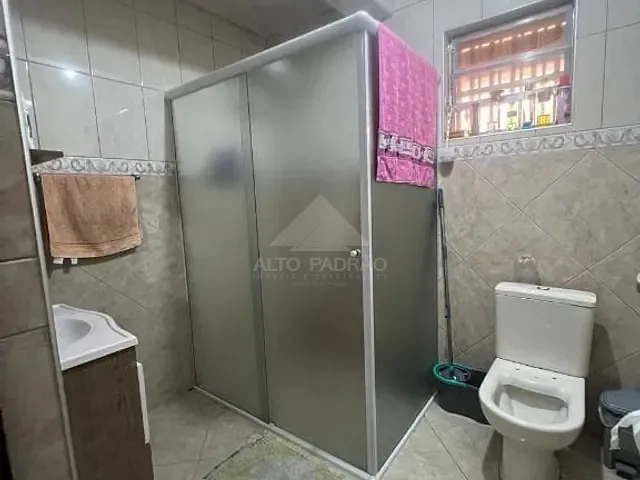 Casa com 150m² 3 quartos e 1 banheiro, à venda, no bairro Vila Bocaina em Mauá
