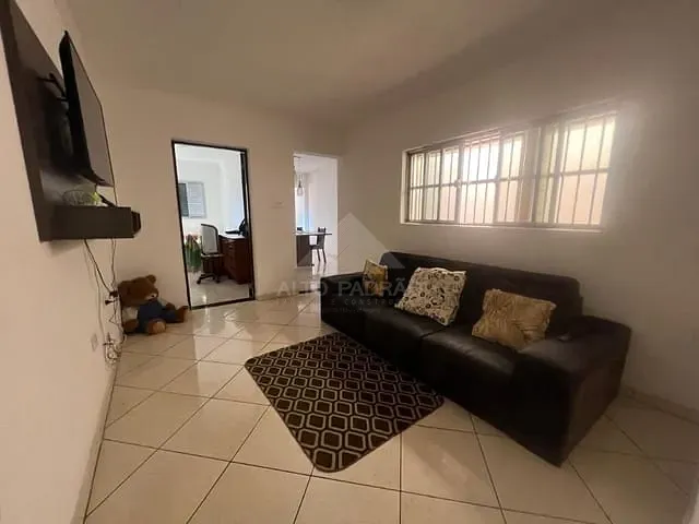 Casa com 150m² 3 quartos e 1 banheiro, à venda, no bairro Vila Bocaina em Mauá
