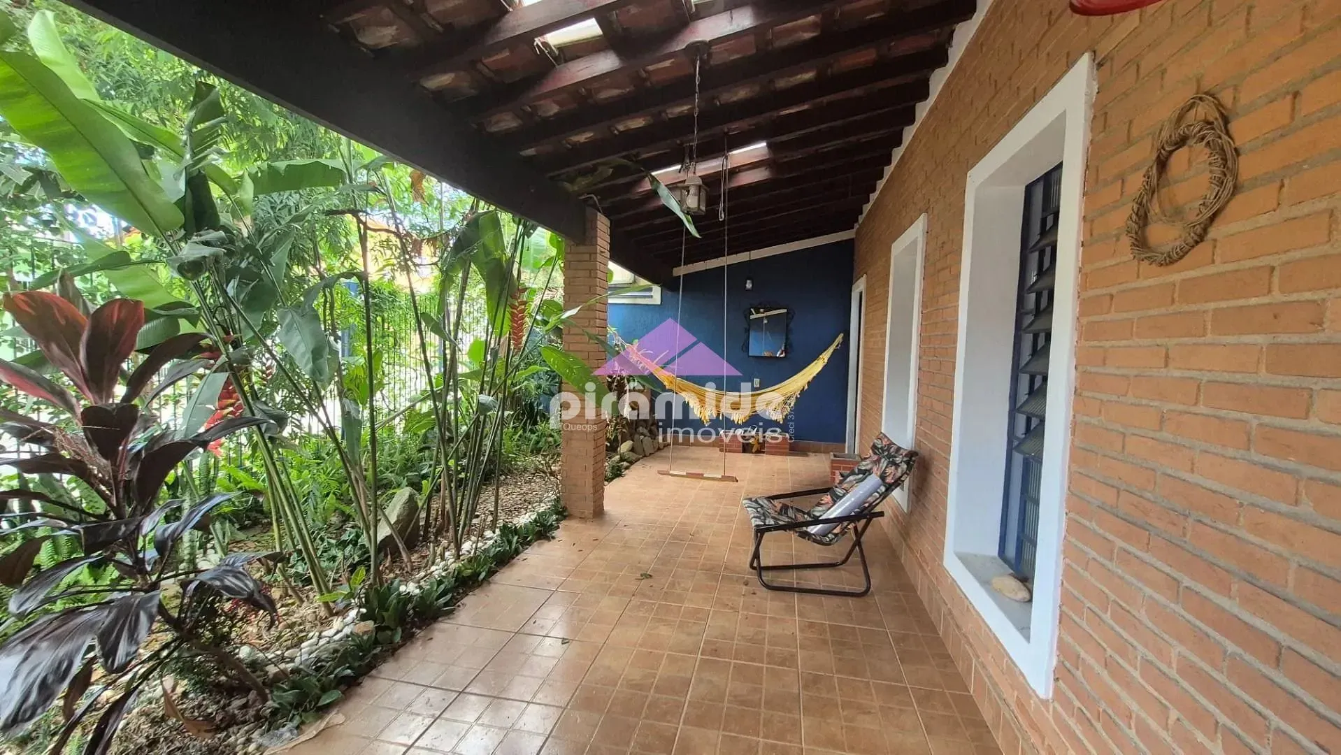 Casa, 3 quartos, 122 m² - Foto 1