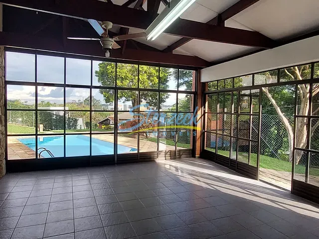 Casa com 1003m² 4 quartos e 4 banheiros, à venda, no bairro Marambaia em Vinhedo