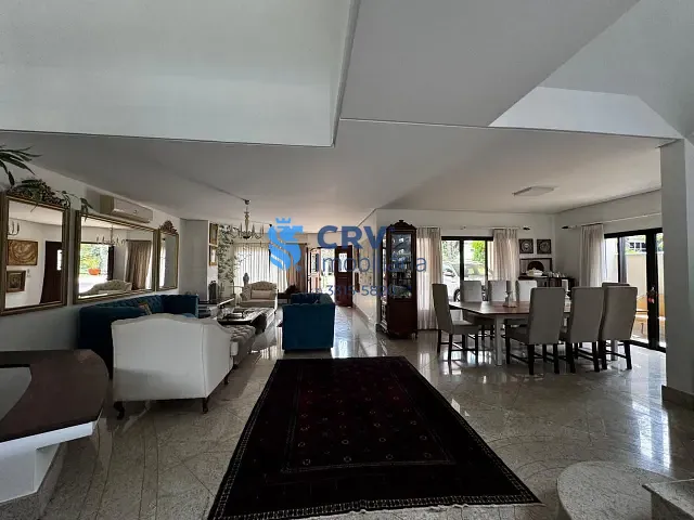 Casa com 420m² 3 quartos e 4 banheiros, à venda ou para alugar, no bairro Terras de Santana II em Londrina