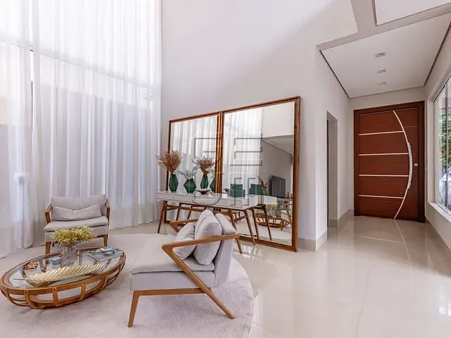 Casa com 300m² 3 quartos e 4 banheiros, à venda, no bairro Esperança em Londrina