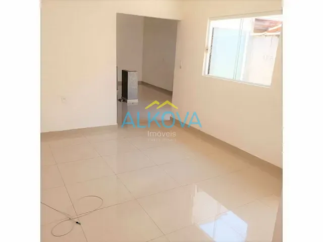 Casa com 150m² 3 quartos e 2 banheiros, à venda, no bairro Jardim Portugal em São José dos Campos