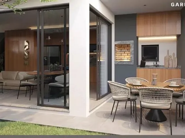 Casa à venda, no bairro Santa Felicidade em Curitiba