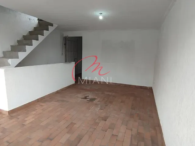 Casa 2 quartos e 1 banheiro, à venda, no bairro Jardim Arco-Íris em Cotia