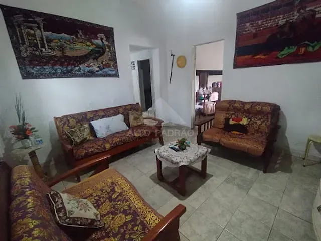 Casa com 280m² 3 quartos e 3 banheiros, à venda, no bairro Jardim Rosina em Mauá