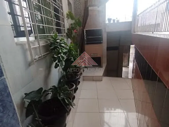 Casa com 280m² 3 quartos e 3 banheiros, à venda, no bairro Jardim Rosina em Mauá
