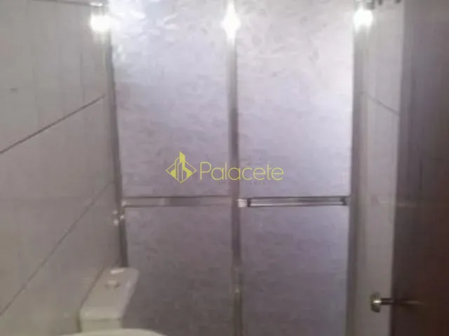 Casa com 150m² 3 quartos e 1 banheiro, à venda, no bairro Conjunto Habitacional Terra dos Ipês II (Fase II) em Pindamonhangaba