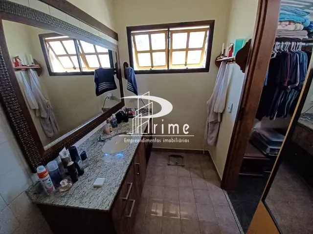 Casa com 2000m² 3 quartos e 3 banheiros, à venda, no bairro Maria Paula em São Gonçalo