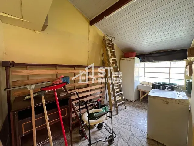 Casa com 300m² 2 quartos e 1 banheiro, à venda, no bairro Clube UVA em Andradas