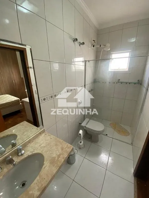 Casa, 3 quartos, 230 m² - Foto 11