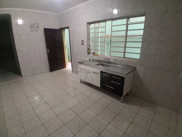 Casa com 138m² 4 quartos e 2 banheiros, à venda, no bairro Jardim Miranda D'Aviz em Mauá