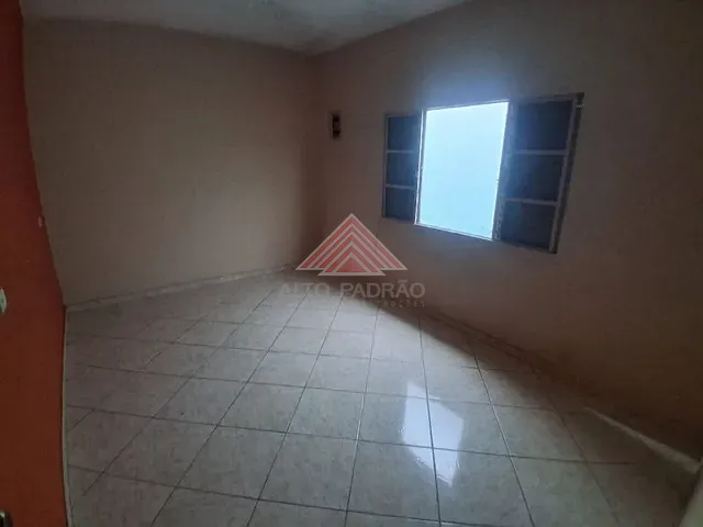 Casa com 138m² 4 quartos e 2 banheiros, à venda, no bairro Jardim Miranda D'Aviz em Mauá