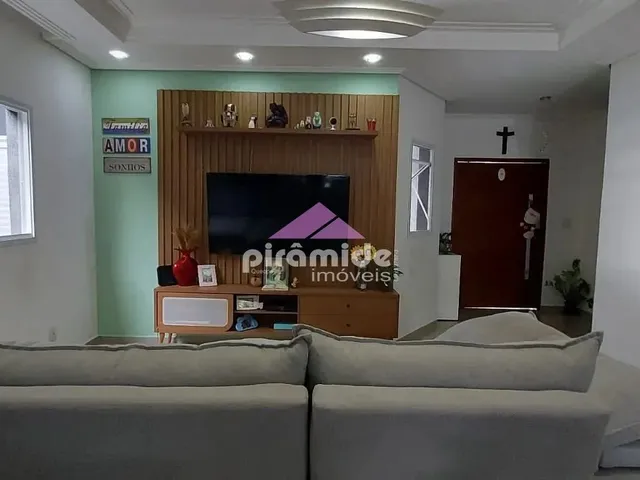 Casa com 300m² 3 quartos e 4 banheiros, à venda, no bairro Bairro do Grama em Caçapava