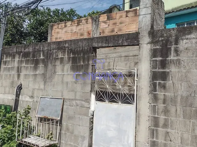 Casa 2 quartos e 1 banheiro, para alugar, no bairro Campo Grande em Rio de Janeiro