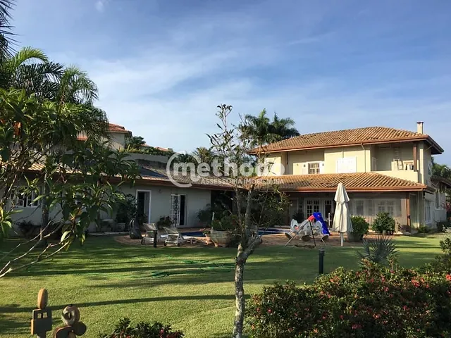 Casa com 1560m² 4 quartos e 4 banheiros, à venda, no bairro Gramado em Campinas