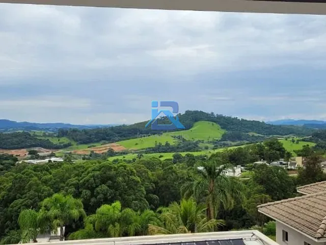 Casa com 463m² 3 quartos e 2 banheiros, à venda, no bairro Residencial Fazenda Serrinha em Itatiba