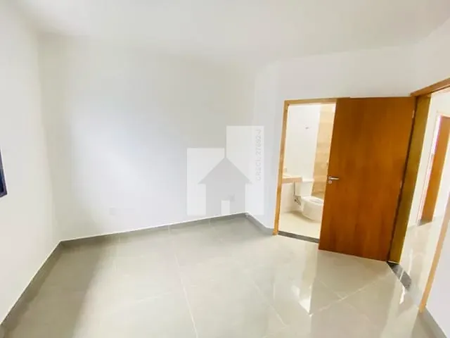 Casa 3 quartos e 2 banheiros, à venda, no bairro Residencial Santa Giovana em Jundiaí