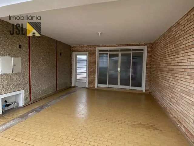 Casa com 150m² 2 quartos e 1 banheiro, para alugar, no bairro Vila Antônio Augusto Luiz em Caçapava