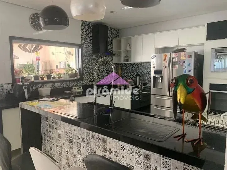 Casa, 5 quartos, 300 m² - Foto 18
