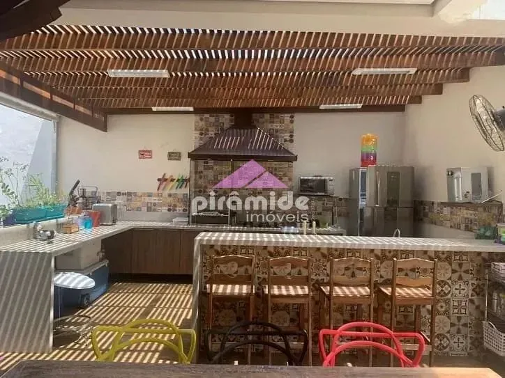 Casa, 5 quartos, 300 m² - Foto 13
