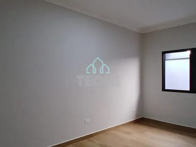 Casa com 250m² 3 quartos e 2 banheiros, à venda, no bairro Loteamento Residencial Pérola do Vale em Tremembé