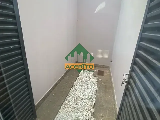Casa com 660m² 3 quartos e 3 banheiros, à venda, no bairro Ipanema em Araçatuba