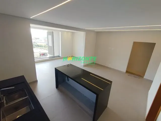 Casa com 169m² 3 quartos e 4 banheiros, à venda, no bairro Recanto dos Eucaliptos em São José dos Campos