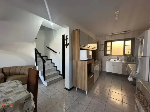 Casa com 76m² 3 quartos e 3 banheiros, à venda, no bairro Centro em Guaratuba