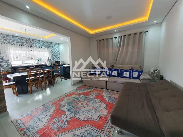 Casa com 400m² 7 quartos e 7 banheiros, à venda, no bairro Indaiá em Caraguatatuba