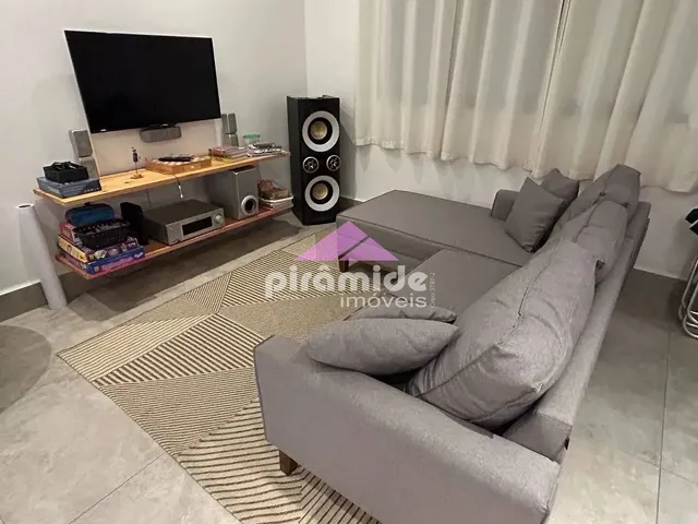 Casa com 191m² 2 quartos e 2 banheiros, à venda, no bairro Centro em Caraguatatuba