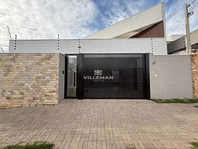 Casa 3 quartos e 3 banheiros, à venda, no bairro Jardim Munique em Maringá