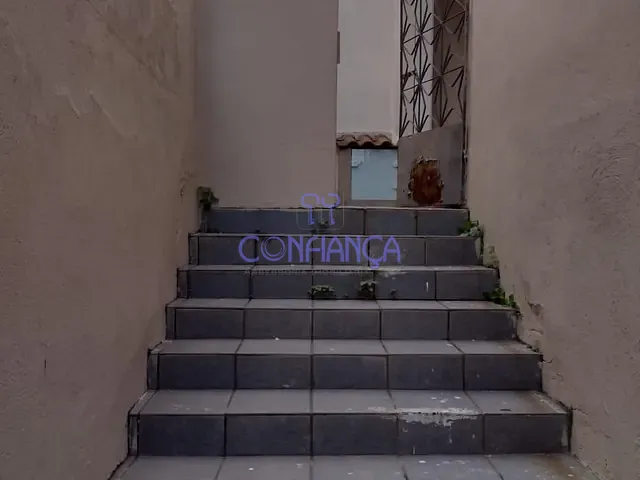 Casa 2 quartos e 1 banheiro, à venda, no bairro Santíssimo em Rio de Janeiro