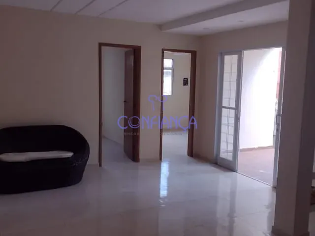Casa 2 quartos e 1 banheiro, à venda, no bairro Santíssimo em Rio de Janeiro