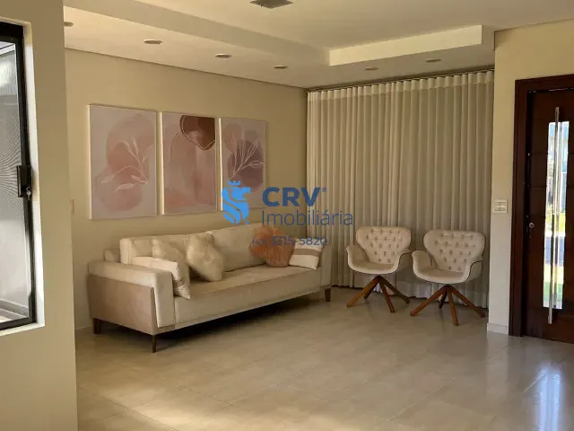 Casa com 660m², à venda, no bairro Jardim Tarobá em Cambé