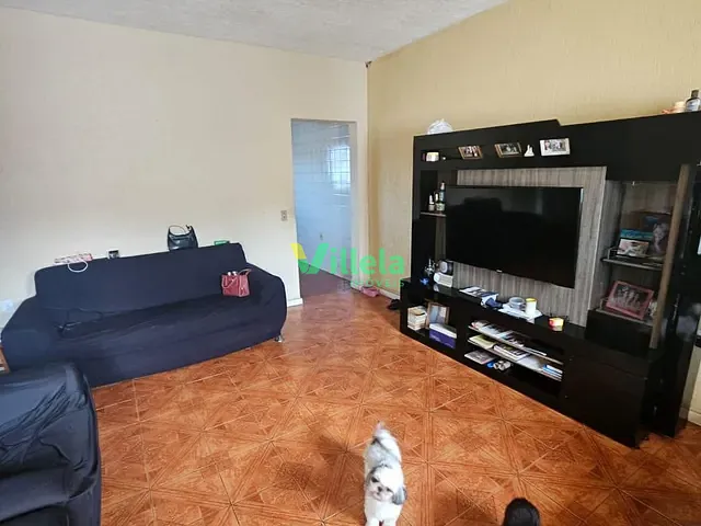 Casa 4 quartos e 4 banheiros, à venda, no bairro Jardim Caiubi em Itaquaquecetuba