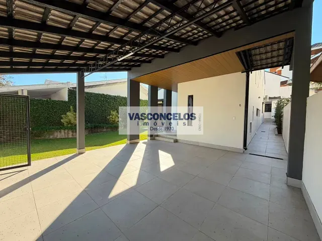 Casa com 360m² 4 quartos e 3 banheiros, à venda, no bairro Jardim das Colinas em São José dos Campos