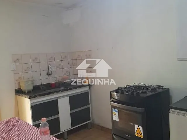 Casa com 250m² 3 quartos e 2 banheiros, à venda, no bairro Jardim das Flores em Osasco