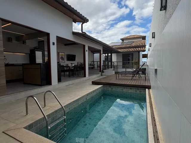 Casa com 278m² 4 quartos e 4 banheiros, à venda, no bairro jardim guanabara em Macaé