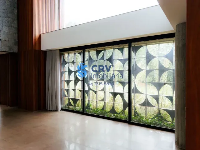 Casa com 762m² 4 quartos e 1 banheiro, à venda, no bairro Esperança em Londrina
